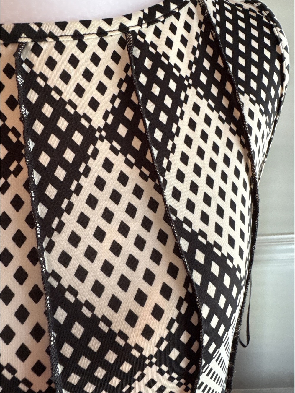 Haani Black and White Dress L